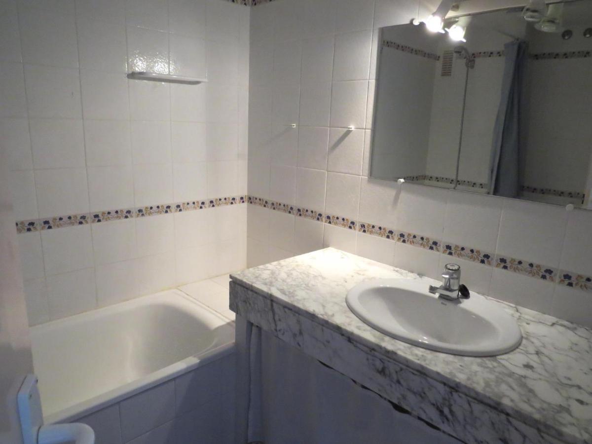 Royal Marine Falga Apartment Roses